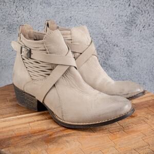 CHARLES by Charles David York Cutout Side Booties Taupe Washed Nubuck Size 6.5